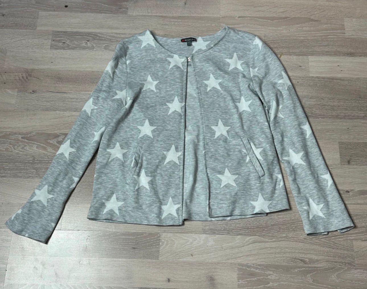 oversized langarm longsleeve jacke cardigan strickjacke stern star muster motiv herbst warm strick