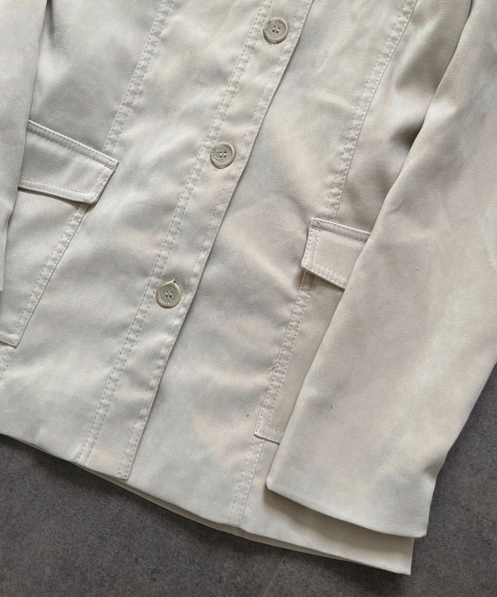 langarm longsleeve herbst mantel coat trench trenchcoat schulterpolster fall autumn kragen taschen