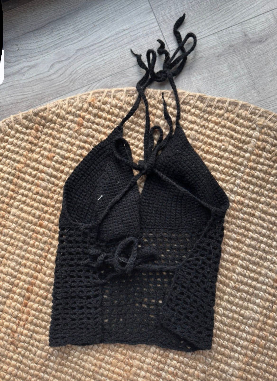 goth y2k neckholder top strick gestrickt warm wolle festival sommer ärmellos v-ausschnitt crop