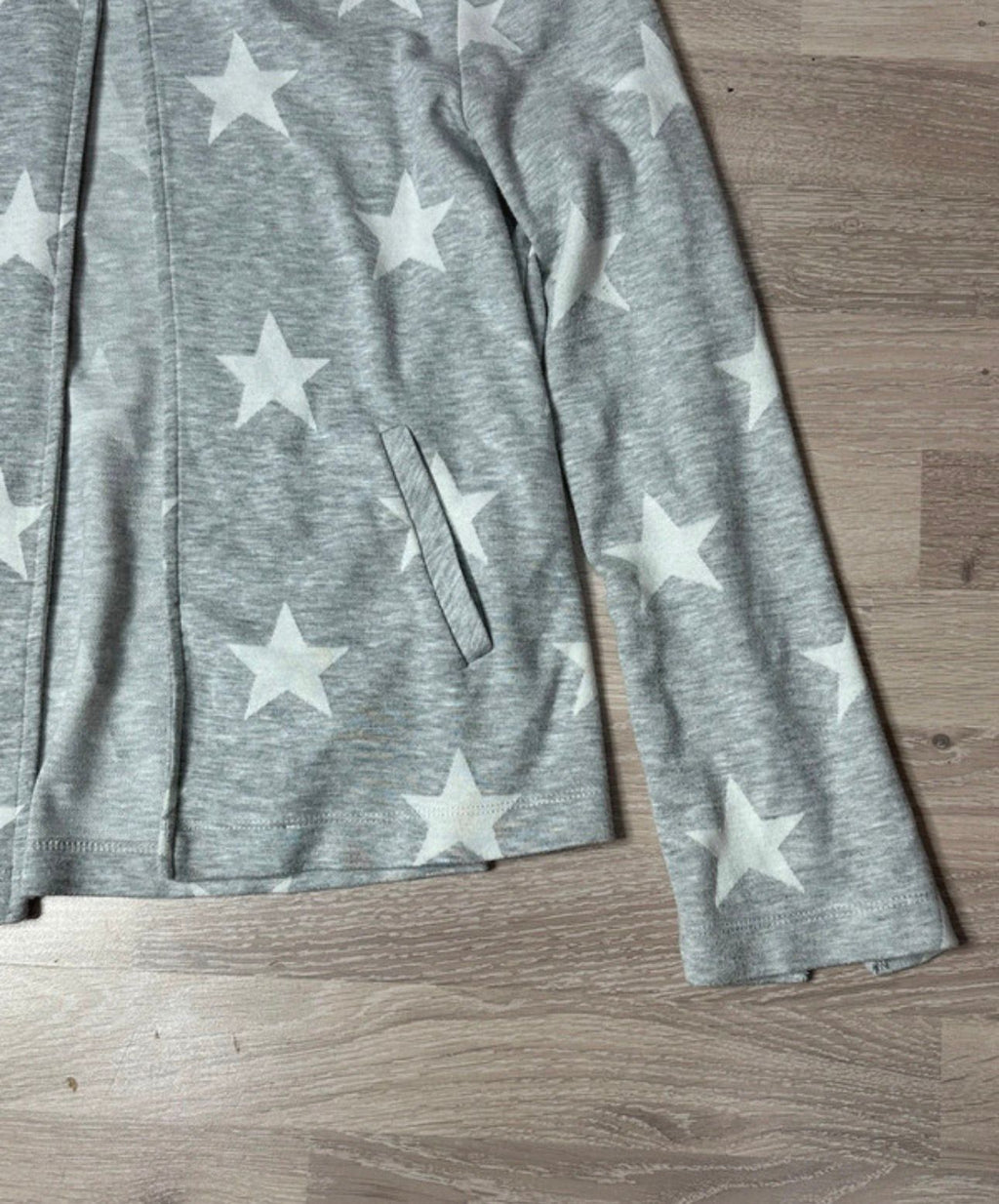 oversized langarm longsleeve jacke cardigan strickjacke stern star muster motiv herbst warm strick