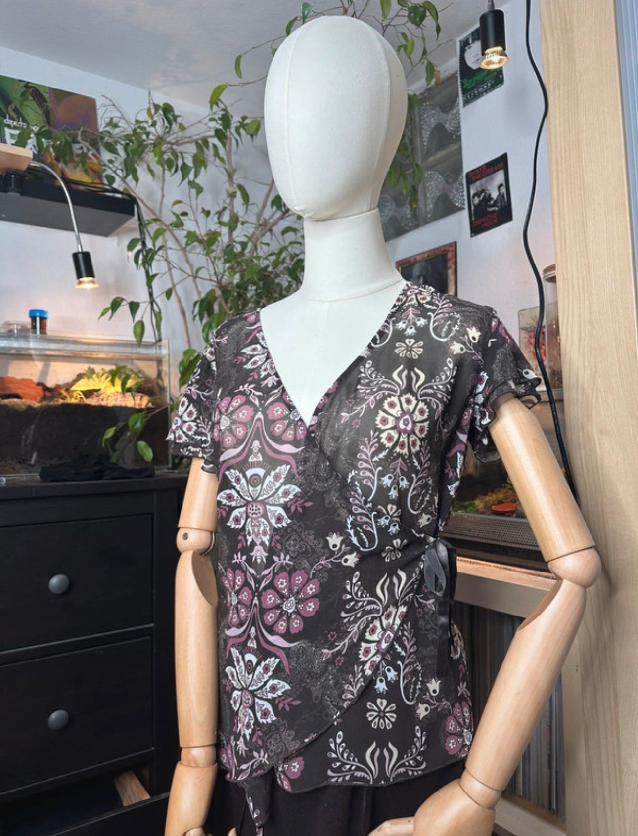 mesh wickeltop top wickel v-ausschnitt durchsichtig blumen floral muster y2k 90s