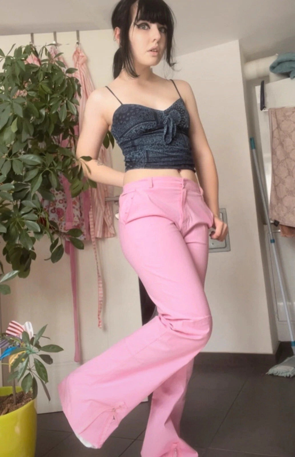 pastell high waist rise stoff hose pants baggy schlag details reißverschluss